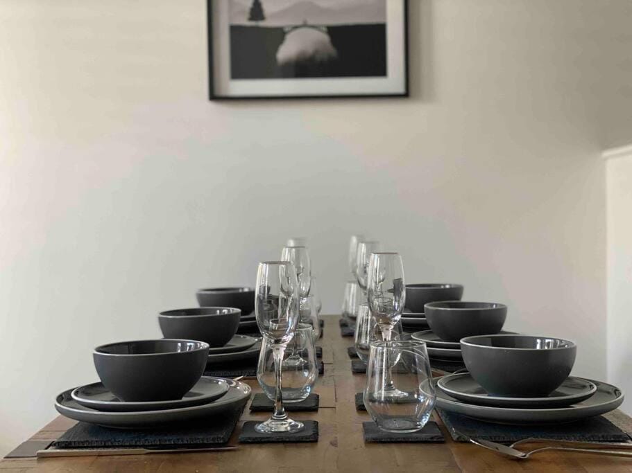 Charming Apartment BARBICAN/HOE PARKING,Courtyard! Apartment in Plymouth