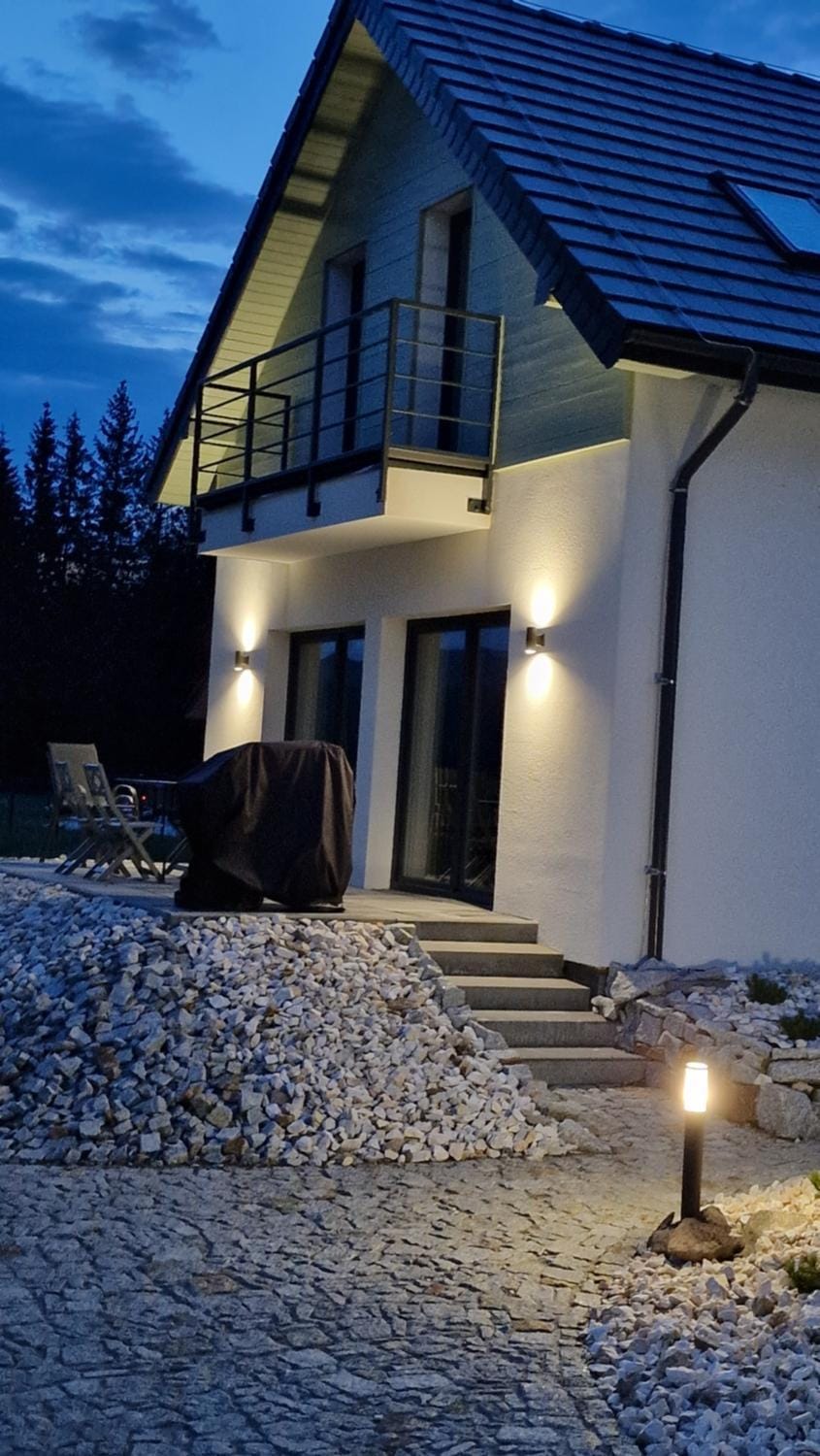 Property building, Night