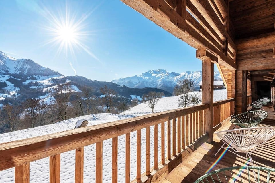 Lodge Les Murailles Luxury Unique Alpin Chalet Manigod La Clusaz House in Manigod