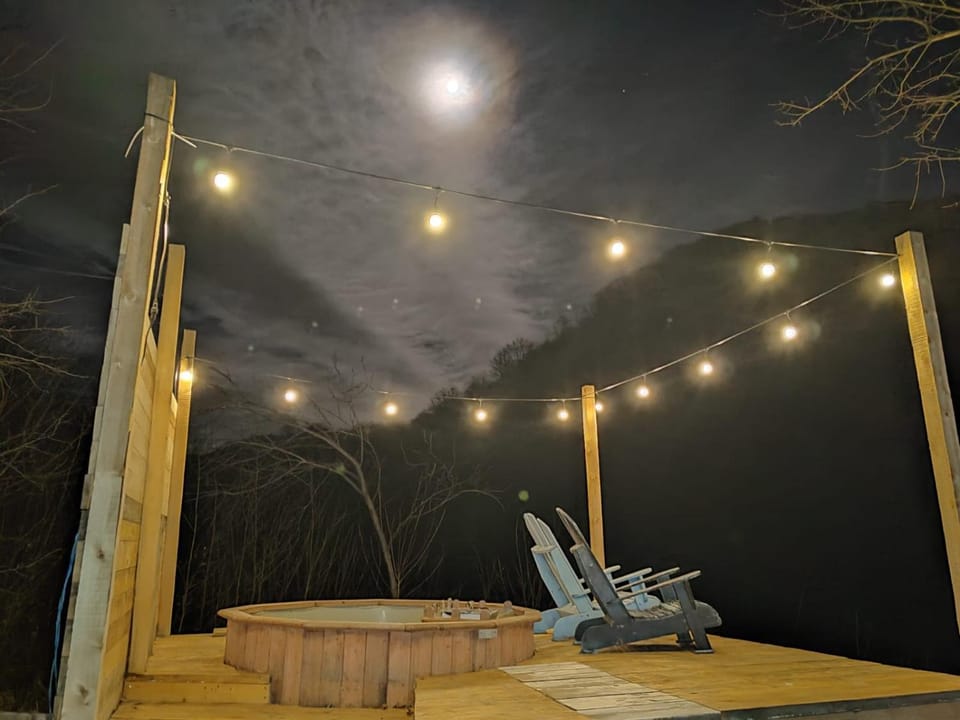 Hot Tub