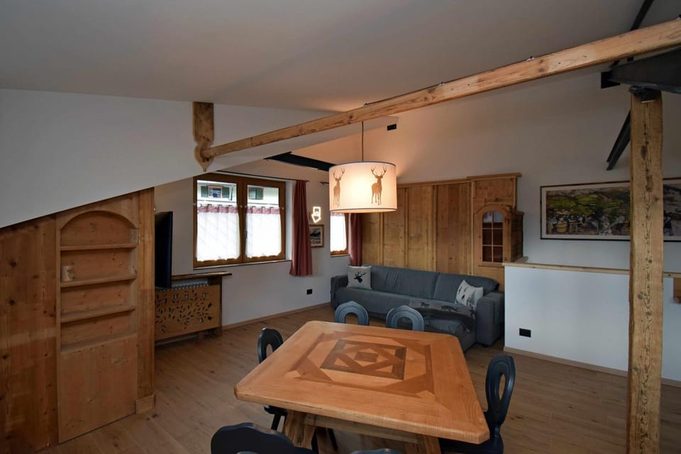 Legno Vecchio-Padola-Dolomiti-[rustic & modern] Apartment in Veneto
