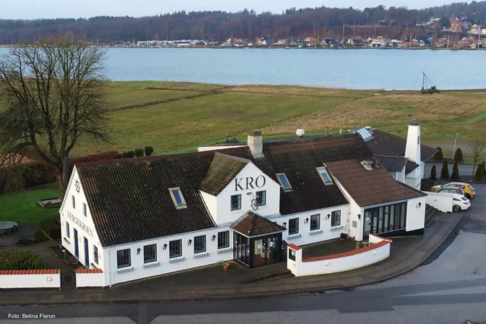 Færgekroen Hadsund Hotel in Central Denmark Region