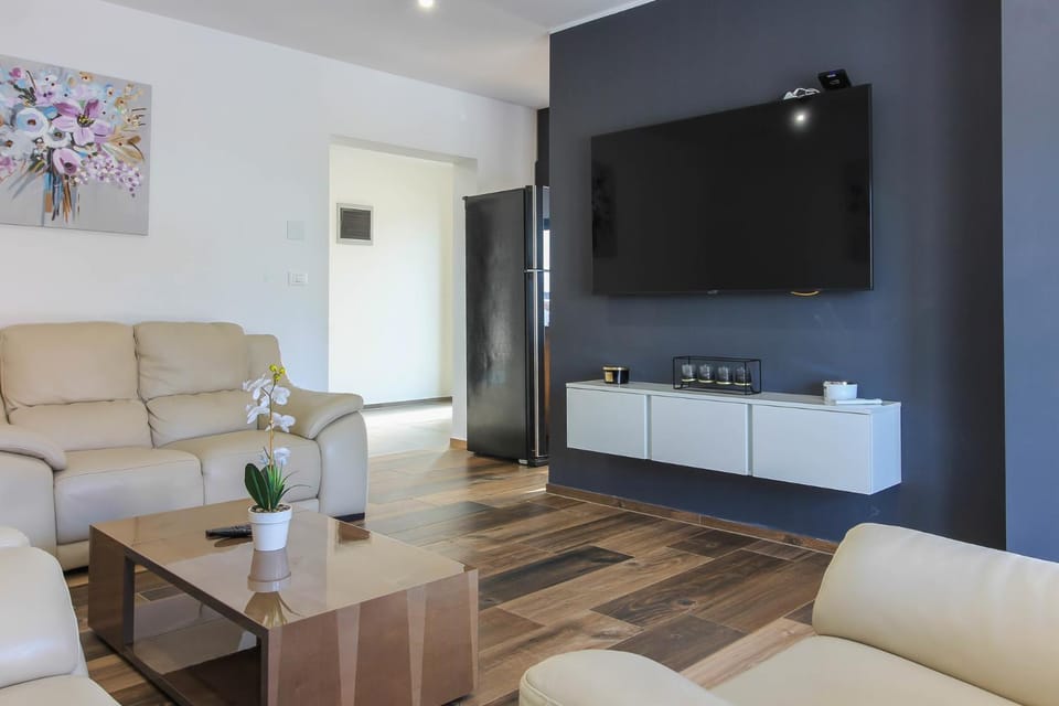 Modern villa Maeni with private pool in Pula Villa in Pula