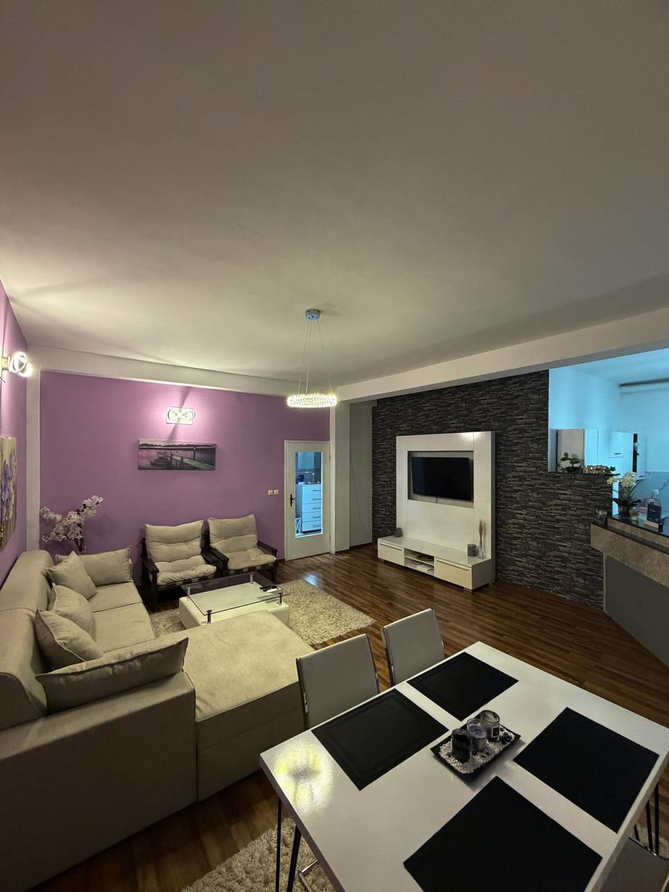 TV and multimedia, View (from property/room), Living room, Seating area, air conditioner