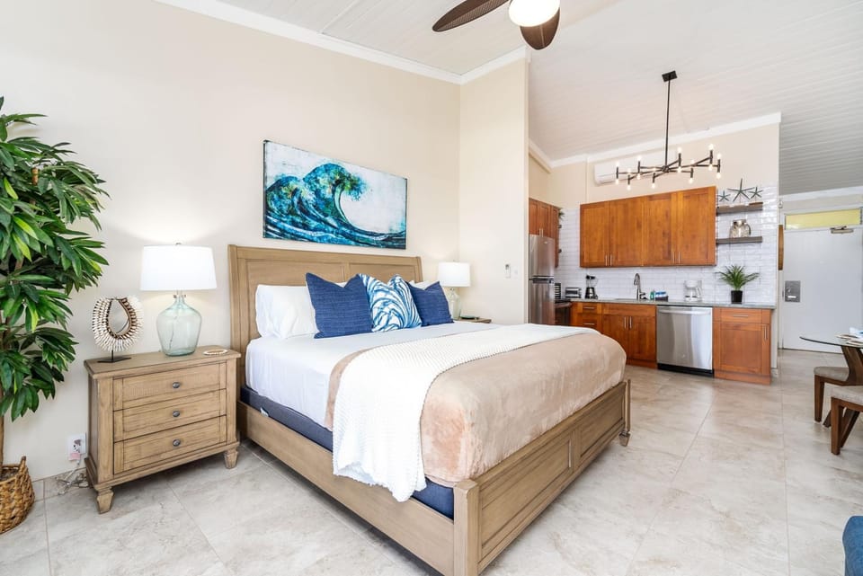 Napili Shores A203 OF Studio condo Apartment in Kapalua