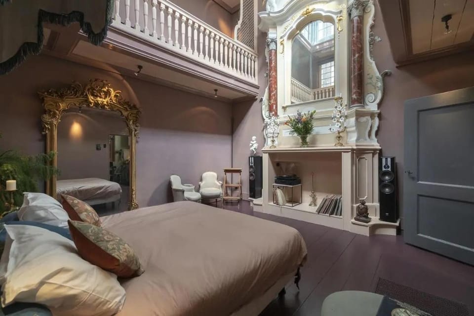 Royal Suites - Salon de Franz Bed and Breakfast in Amsterdam
