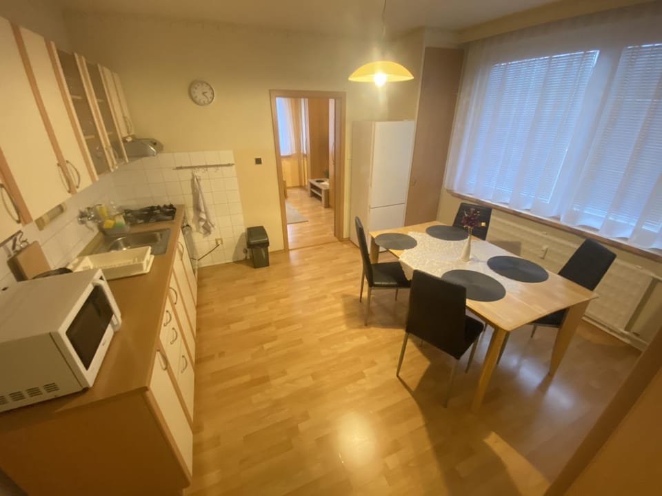 Kitchen or kitchenette, kitchen, kitchen