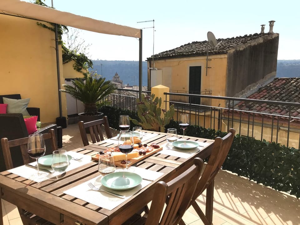 Balcony/Terrace, Seating area