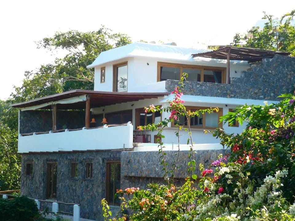 Property building, Day, View (from property/room), Balcony/Terrace, Garden view