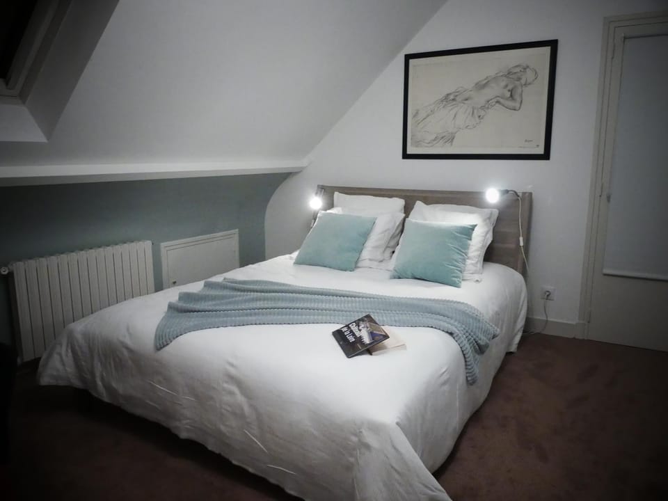 Le clos fleuri - Chambres d'hôtes Bed and Breakfast in Centre-Val de Loire