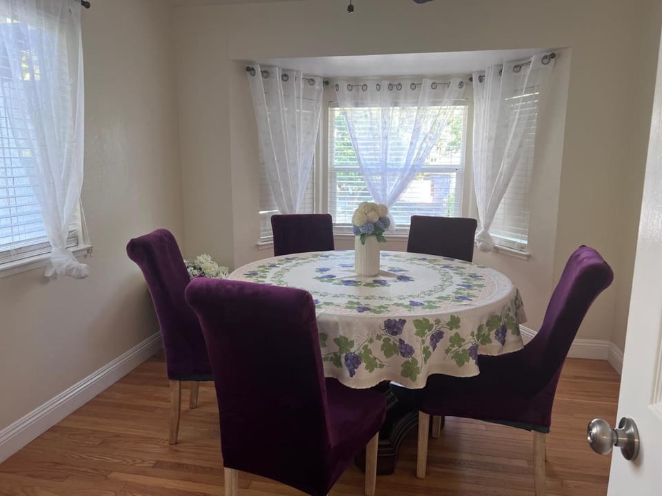House in Tri-valley area ! Relaxing place to stay! House in San Francisco Bay Area