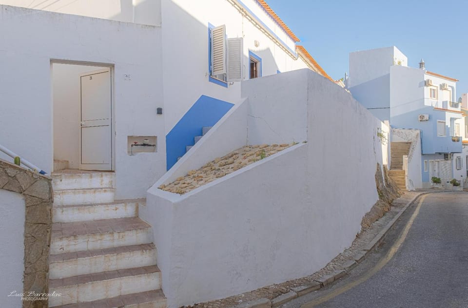 Cozy Pool House House in Carvoeiro