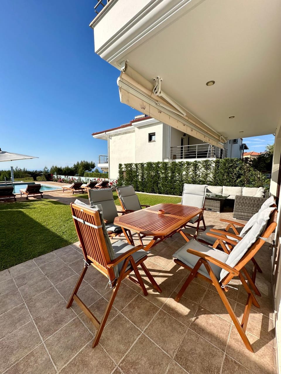 Patio, Balcony/Terrace, Dining area, Garden view