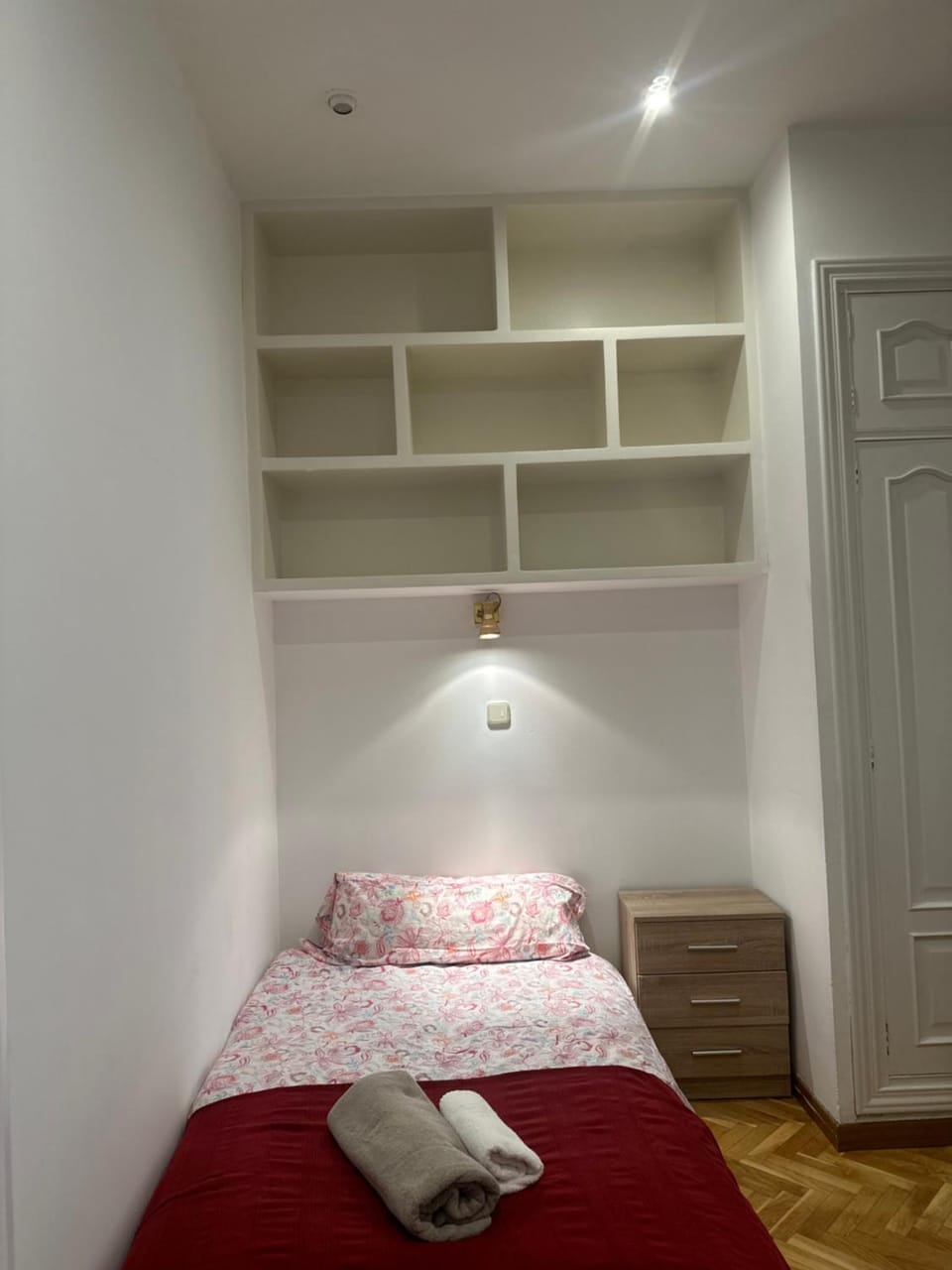 Piso centro madrid infantas 4 Apartment in Centro