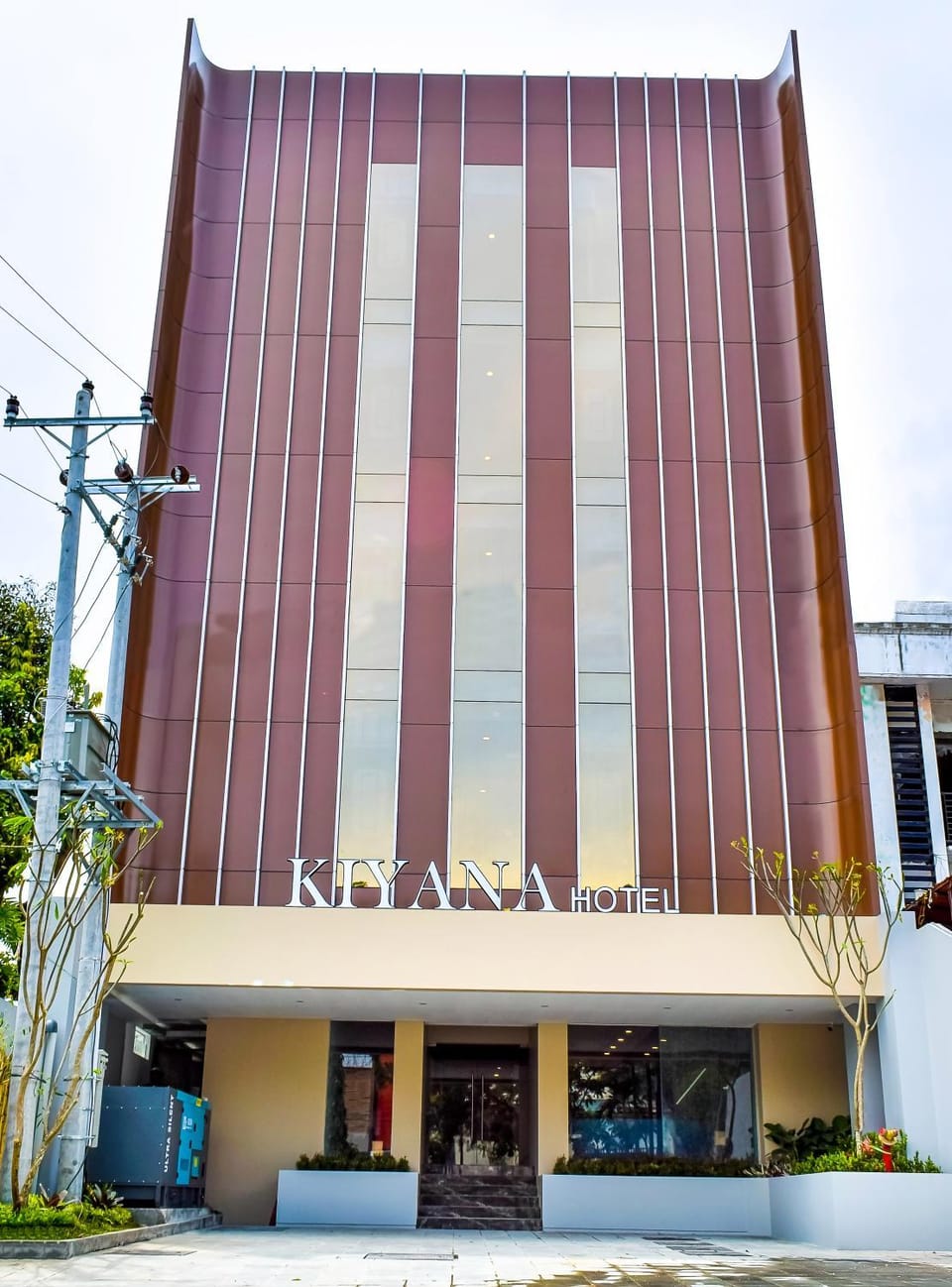 Property building, Day