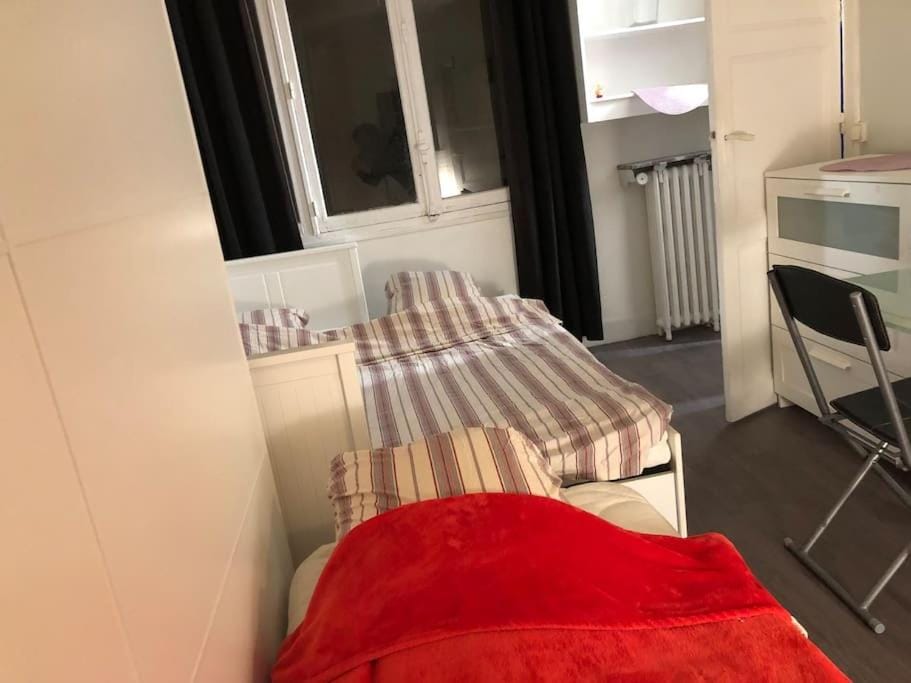 Beau appartement,proche de métro Apartment in Paris