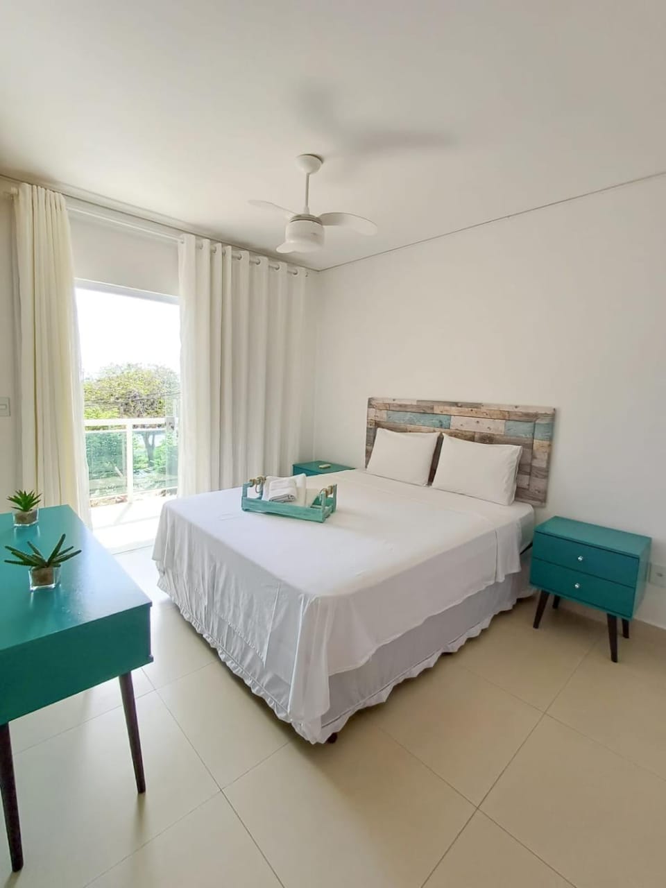Bed, Photo of the whole room, Bedroom, Sea view, wardrobe