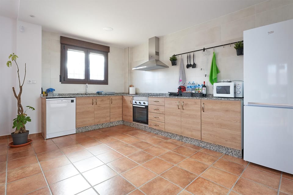 Kitchen or kitchenette, kitchen