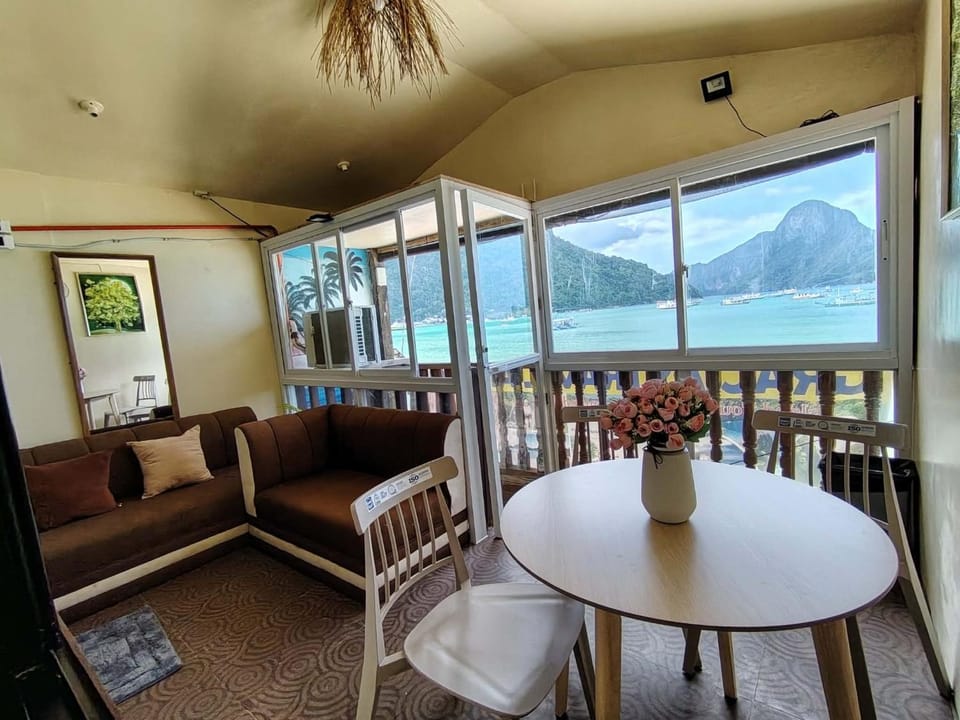 Gracias Place Bed and Breakfast in El Nido