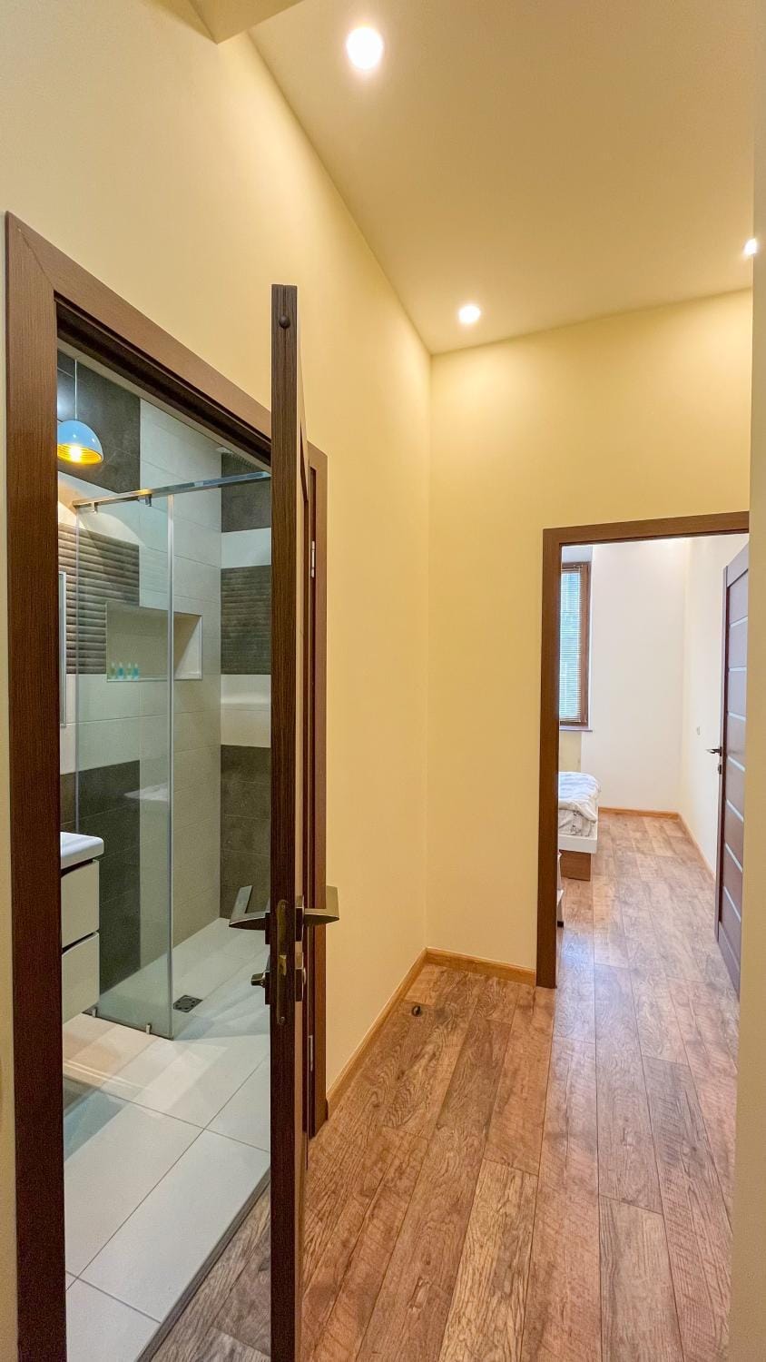 Shower, Bathroom