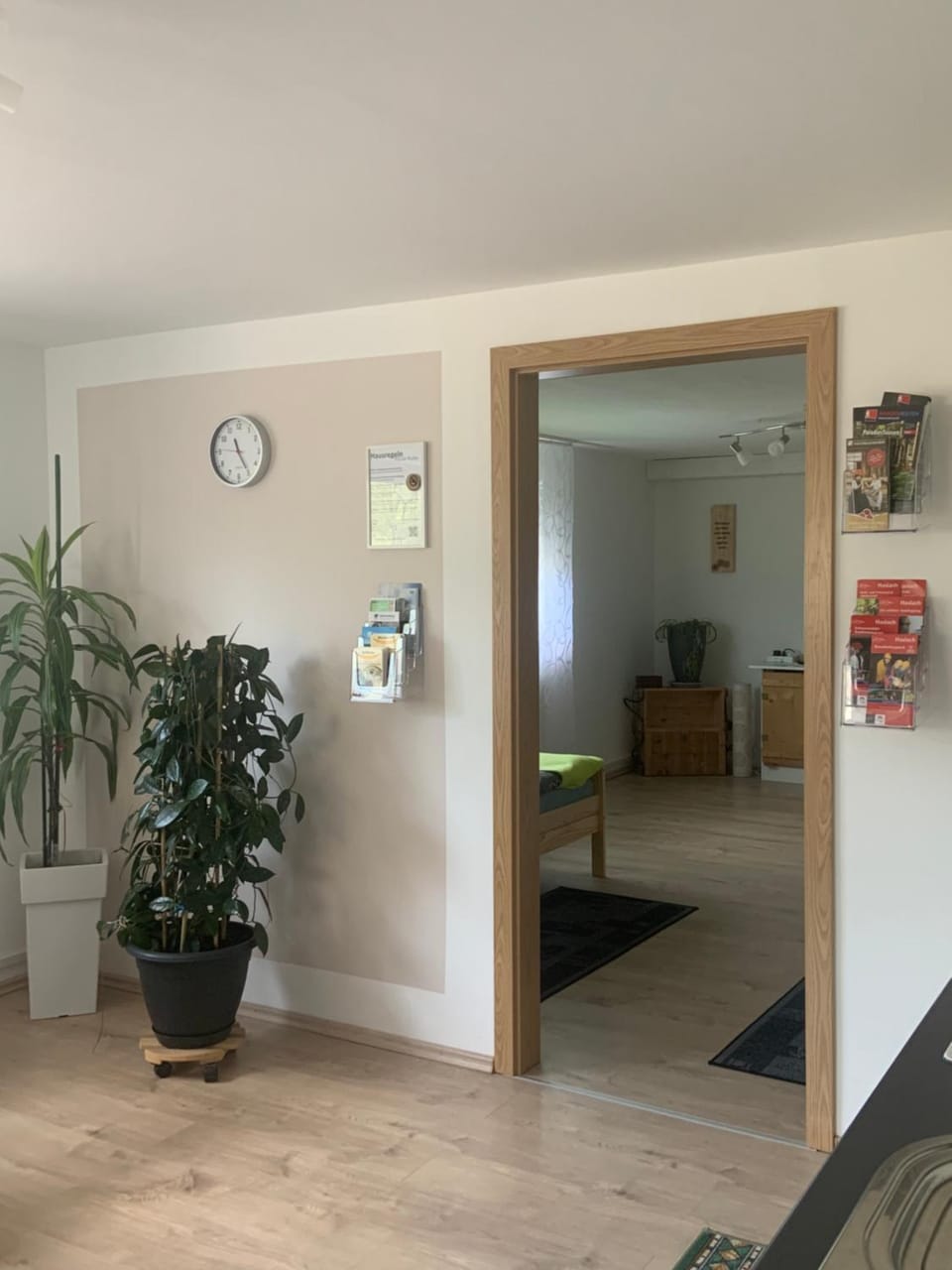 Schöne moderne & rustikale Einliegerwohnung mit Küche Apartment in Baden-Württemberg