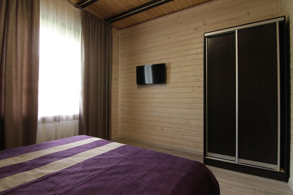 Bed, Photo of the whole room, Bedroom, wardrobe