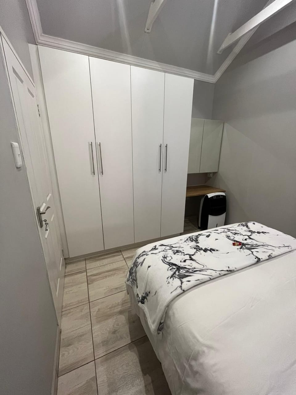 Zen Stone Guest House Bed and Breakfast in South Africa