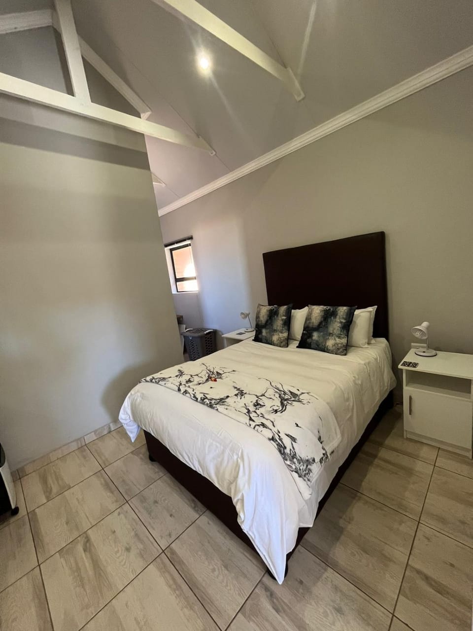 Zen Stone Guest House Bed and Breakfast in South Africa