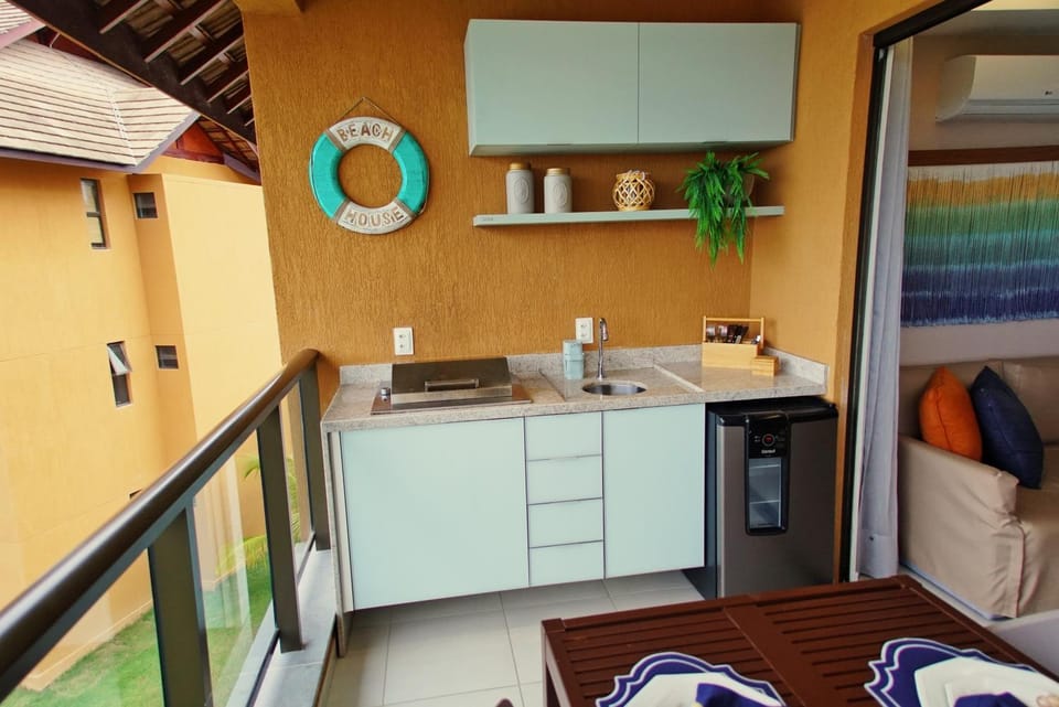 BBQ facilities, Balcony/Terrace, Pool view, Sea view