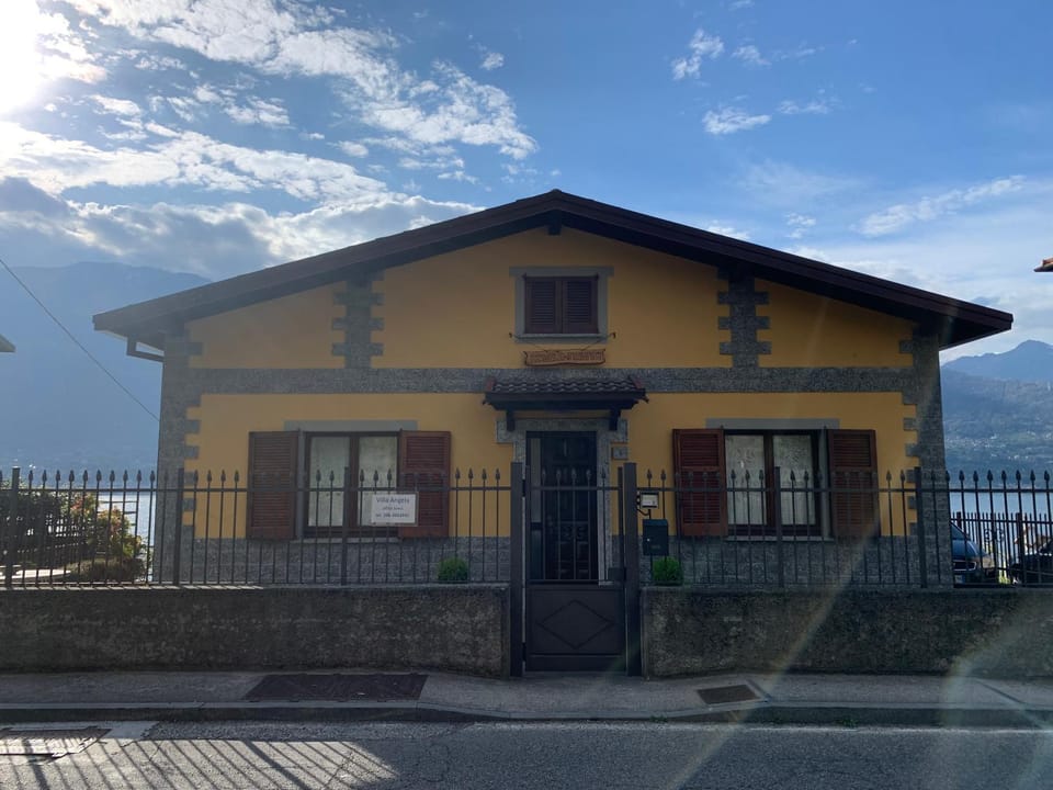 Villa Angela House in Colico
