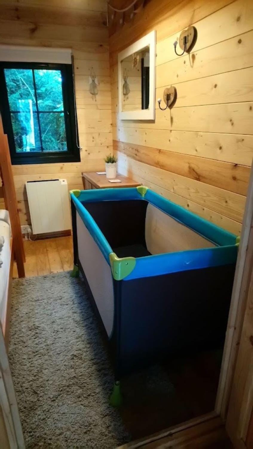 cot