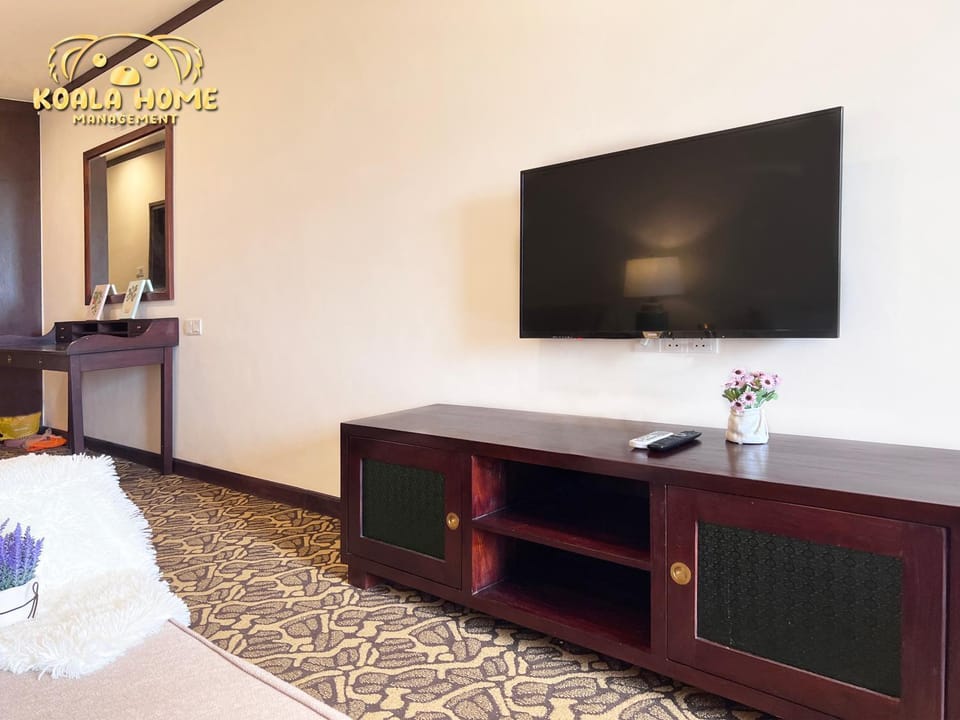 Communal lounge/ TV room, TV and multimedia