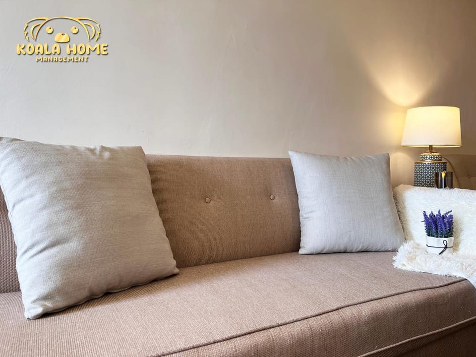 Living room, Bedroom