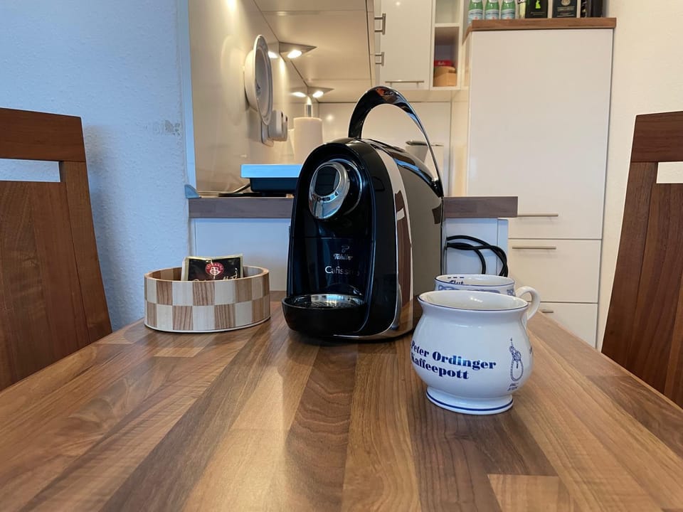 Coffee/tea facilities, Kitchen or kitchenette