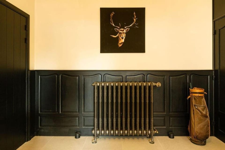 Decorative detail
