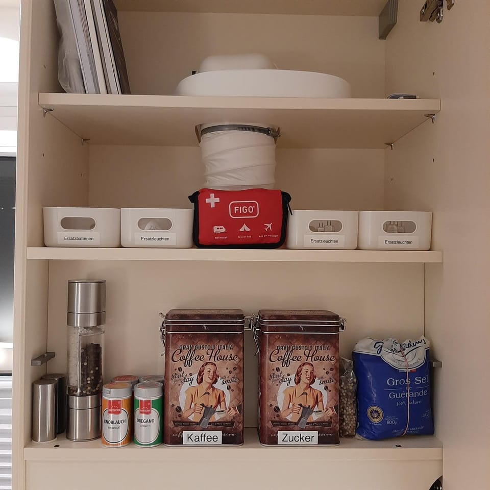 Coffee/tea facilities, Kitchen or kitchenette
