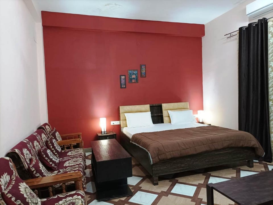 Photo of the whole room