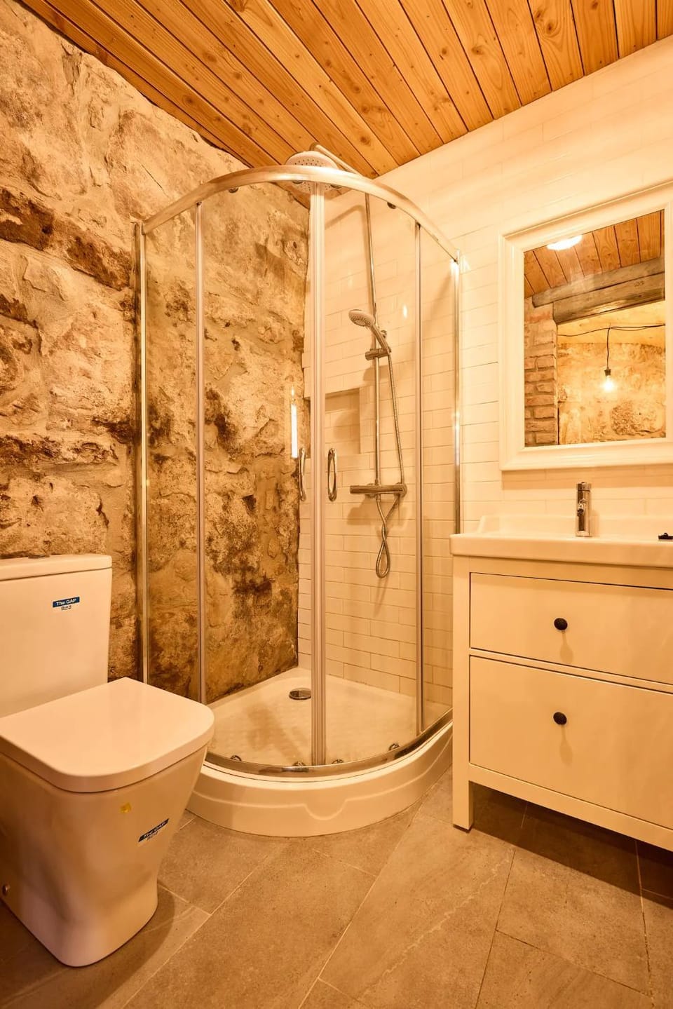 Shower, Toilet, Bathroom, Bath