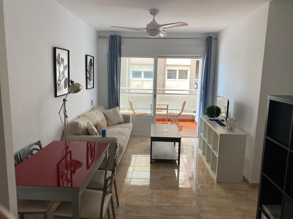 Trendy Homes Paseo Marítimo Apartment in Almería