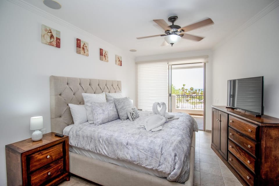 Casa Blanca Golf Villas 2 Bedrooms Condo E 204 Apartment hotel in Rocky Point