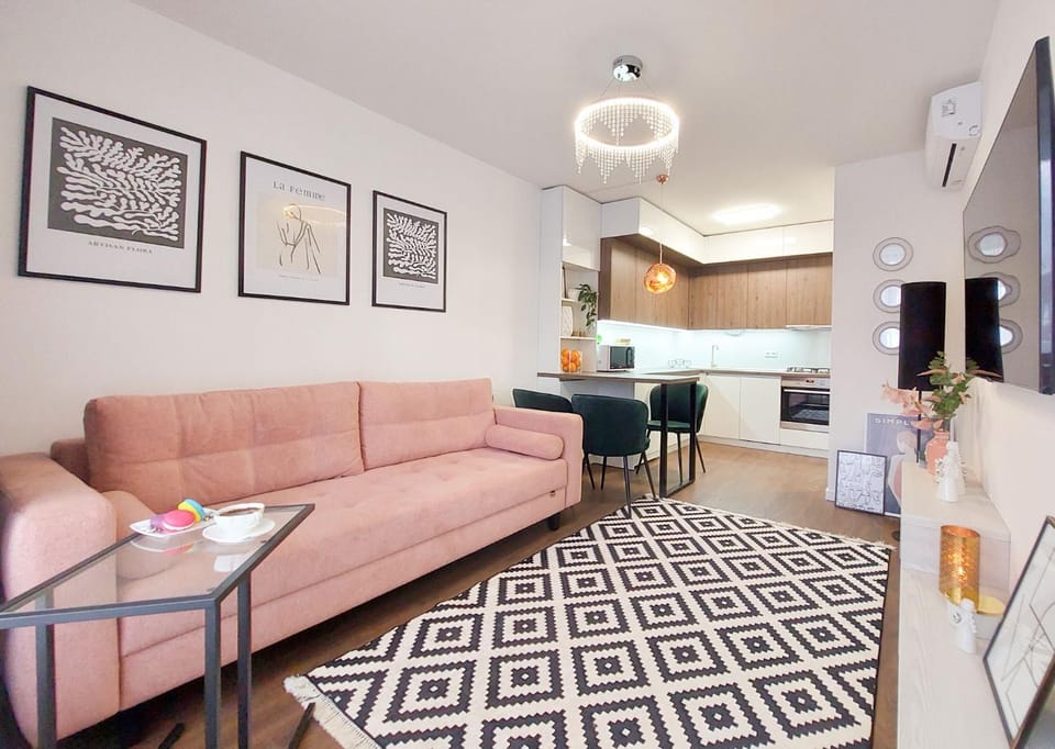 TV and multimedia, Kitchen or kitchenette, Living room, Seating area, Dining area, dishwasher, minibar, pet friendly, stove