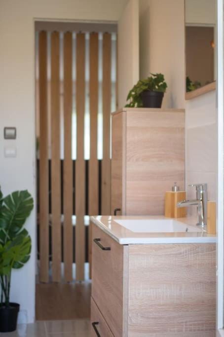 Fully equipped apartment with parking 6 beds Apartment in Marseille