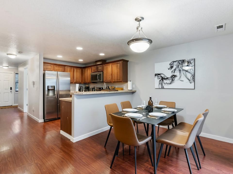 No Place Like Home House in Vancouver