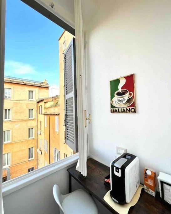 Coffee/tea facilities, View (from property/room)