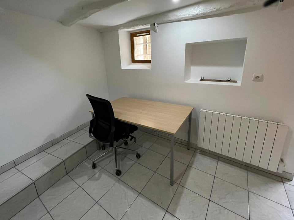 Seating area