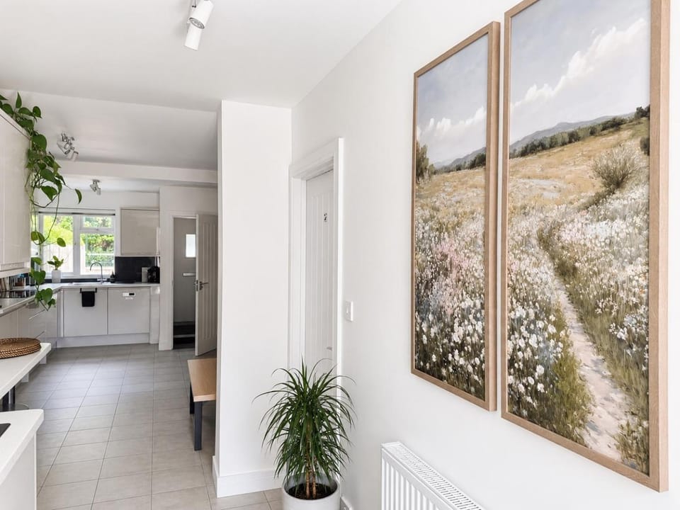 Spacious En-suite Private Double Bedroom Vacation rental in Oxford