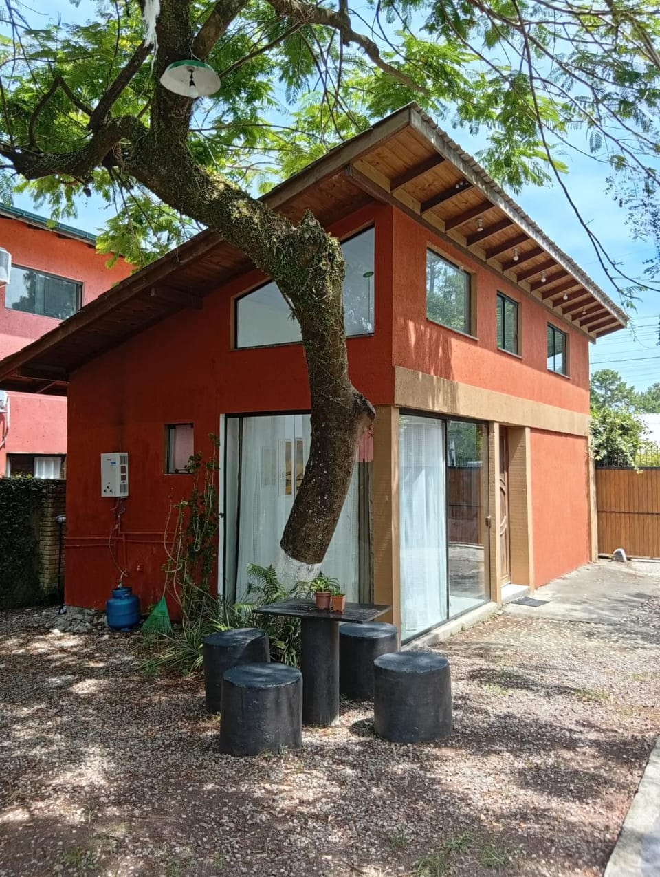 Property building, Facade/entrance