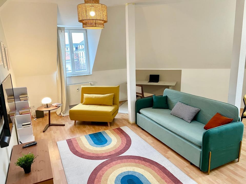 Living room, Seating area