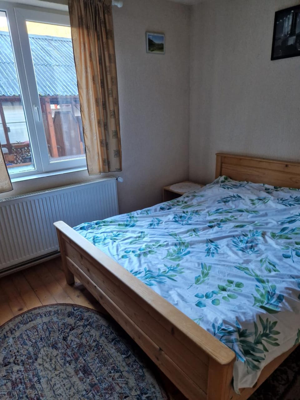 Bed, Photo of the whole room, Bedroom, internet