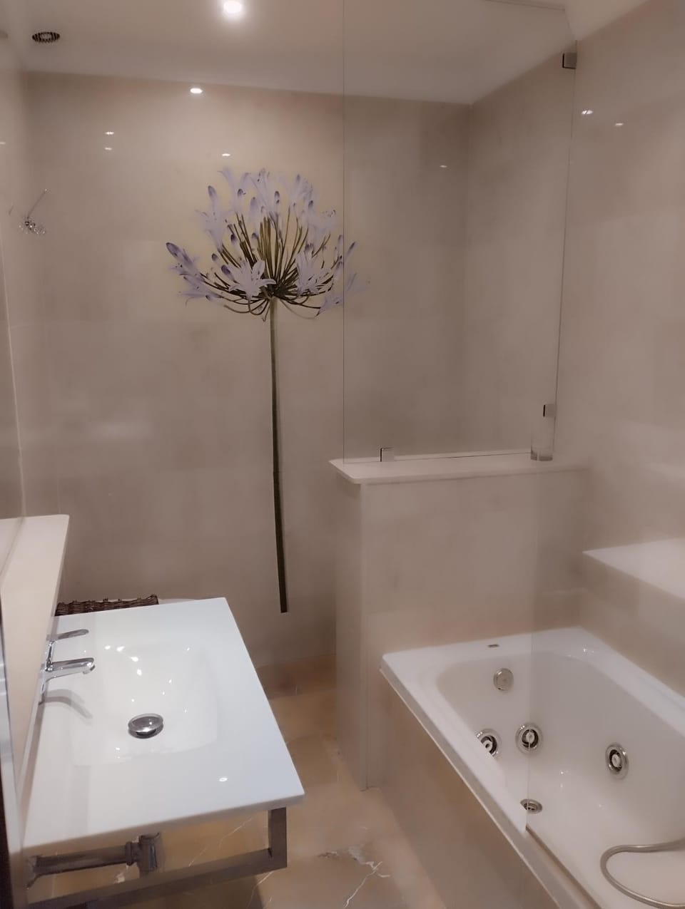 Hot Tub, Bathroom, Bath